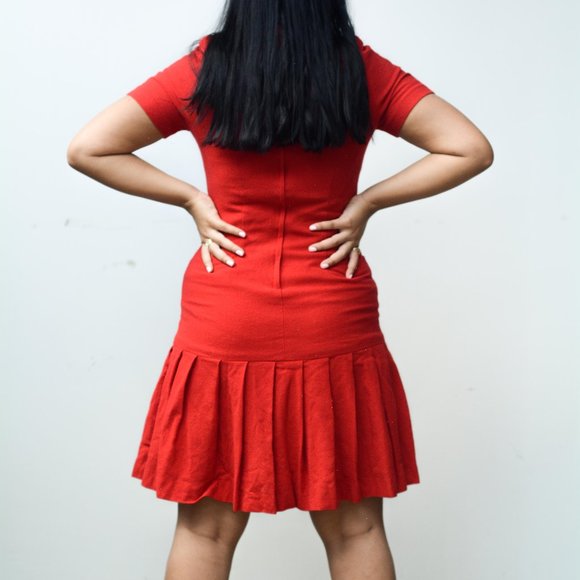 Red Pleated Drop Waist - Picture 4 of 9